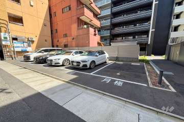 敷地内駐車場（屋外平面式）