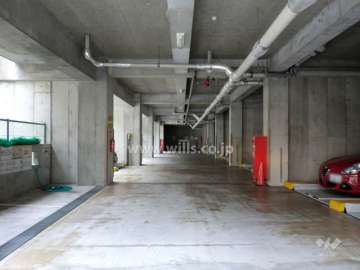 敷地内駐車場（屋内機械式）