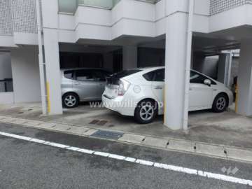 敷地内駐車場（屋内平面式）