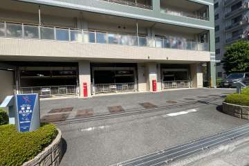 敷地内駐車場（屋外機械式）