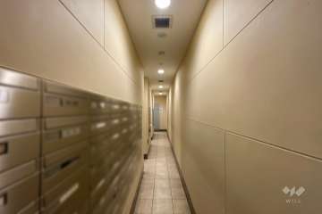 宅配ボックスと共用ポスト　