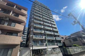 ライオンズシティ新小岩の外観（南西側から）