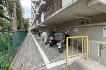 バイク置場