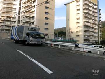 敷地南西側の前面道路
