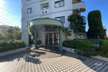 エントランスアプローチ