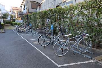 駐輪場　