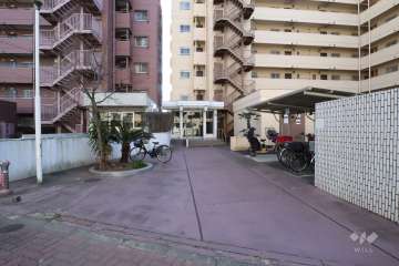 エントランスアプローチ