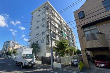 ライオンズマンション青戸の外観（北西側から）