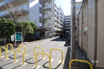 駐輪場の出入り口
