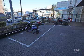 バイク置場