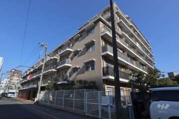 お花茶屋スカイマンションの外観(南西側から)