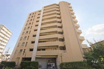 グランシティユーロシエラの外観（西側から）