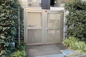 駐輪場の出入り口