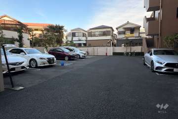 敷地内駐車場（屋外平面式）