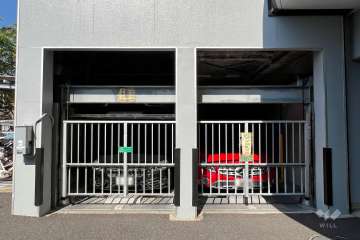 敷地内駐車場（屋内機械式）