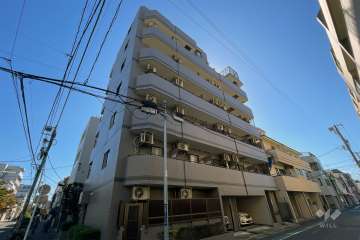 ナイスアーバンお花茶屋駅前通りの外観（西北側から）
