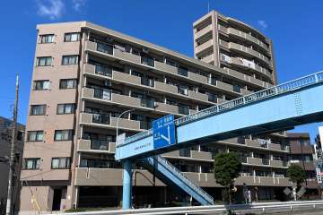 カネボウベルシャトゥ金町の外観（南東側から）