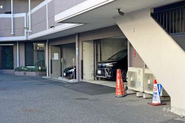 敷地内駐車場（屋内平面式）