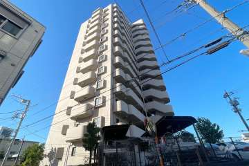 メイツ高砂の外観（北東側から）