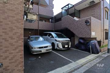 敷地内駐車場(屋外平面式)