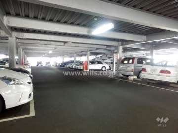敷地内駐車場（屋内平面式）