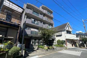リヴラックスお花茶屋の外観（南西側から）