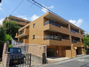 イトーピア芦屋川の外観（南西側から）