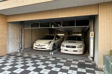 敷地内駐車場（屋内機械式）