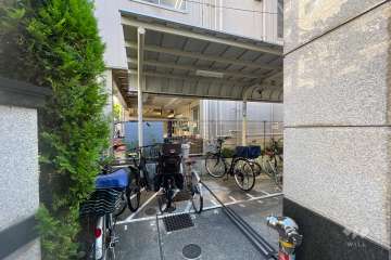 駐輪場（屋根あり）