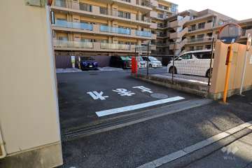 駐車場の出入り口・敷地内駐車場（屋外機械式）