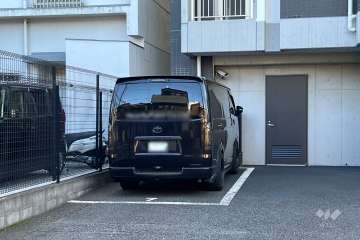 敷地内駐車場（屋外平面式）