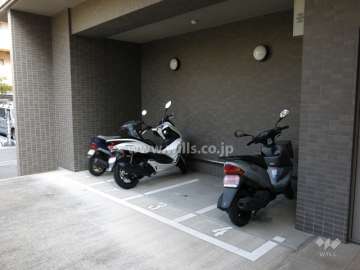 バイク置場