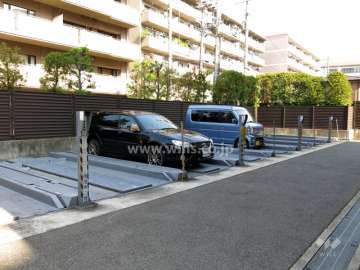 敷地内駐車場（屋外機械式）