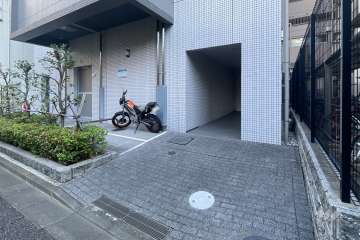 バイク置き場
