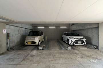 敷地内駐車場（屋内機械式）