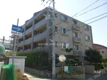グランシェソワ深江本町の外観（北東側から）