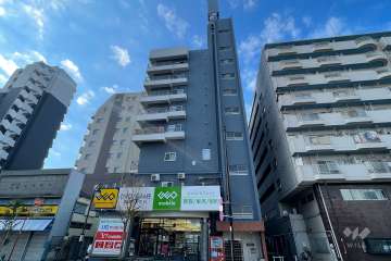 キャッスルマンション新小岩の外観（北東側から）
