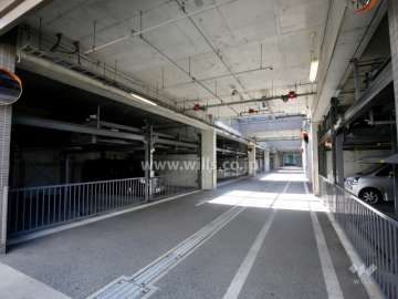 敷地内駐車場（屋内機械式）
