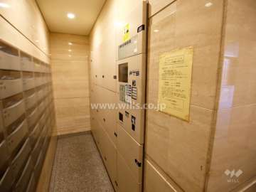 宅配ボックスと共用ポスト