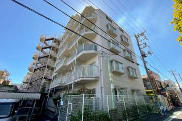 コスモ西亀有の外観（北東側から）