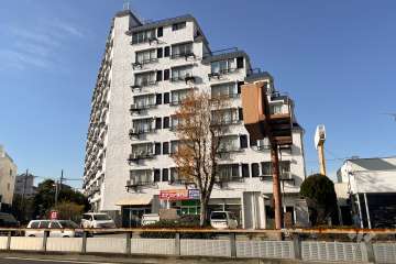 サンパレス青戸の外観（東側から）