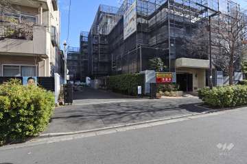 駐車場の出入り口