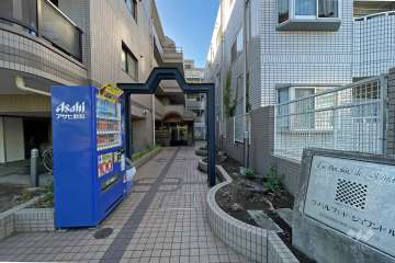 エントランスアプローチ