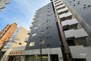 金町ハイツ（金町3丁目）の外観（北西側から）