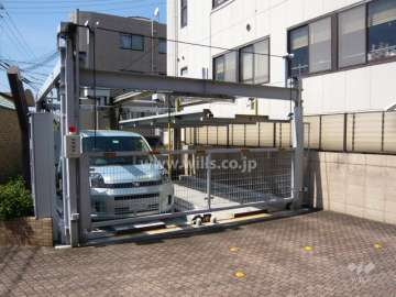 敷地内駐車場（機械式）
