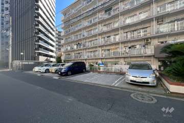 敷地内駐車場（屋外平面式）