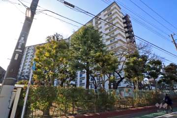 東建金町マンションの外観(南東側から)