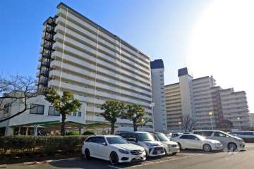 東建金町マンションの外観(北東側から)