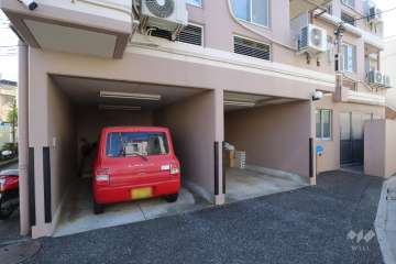 敷地内駐車場（屋内平面式）