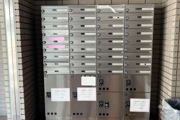 宅配ボックスと共用ポスト